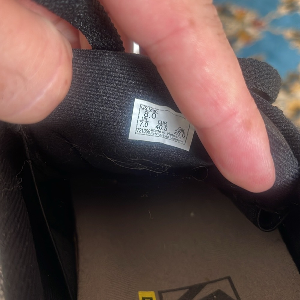 Vans - Picture 5 of 5